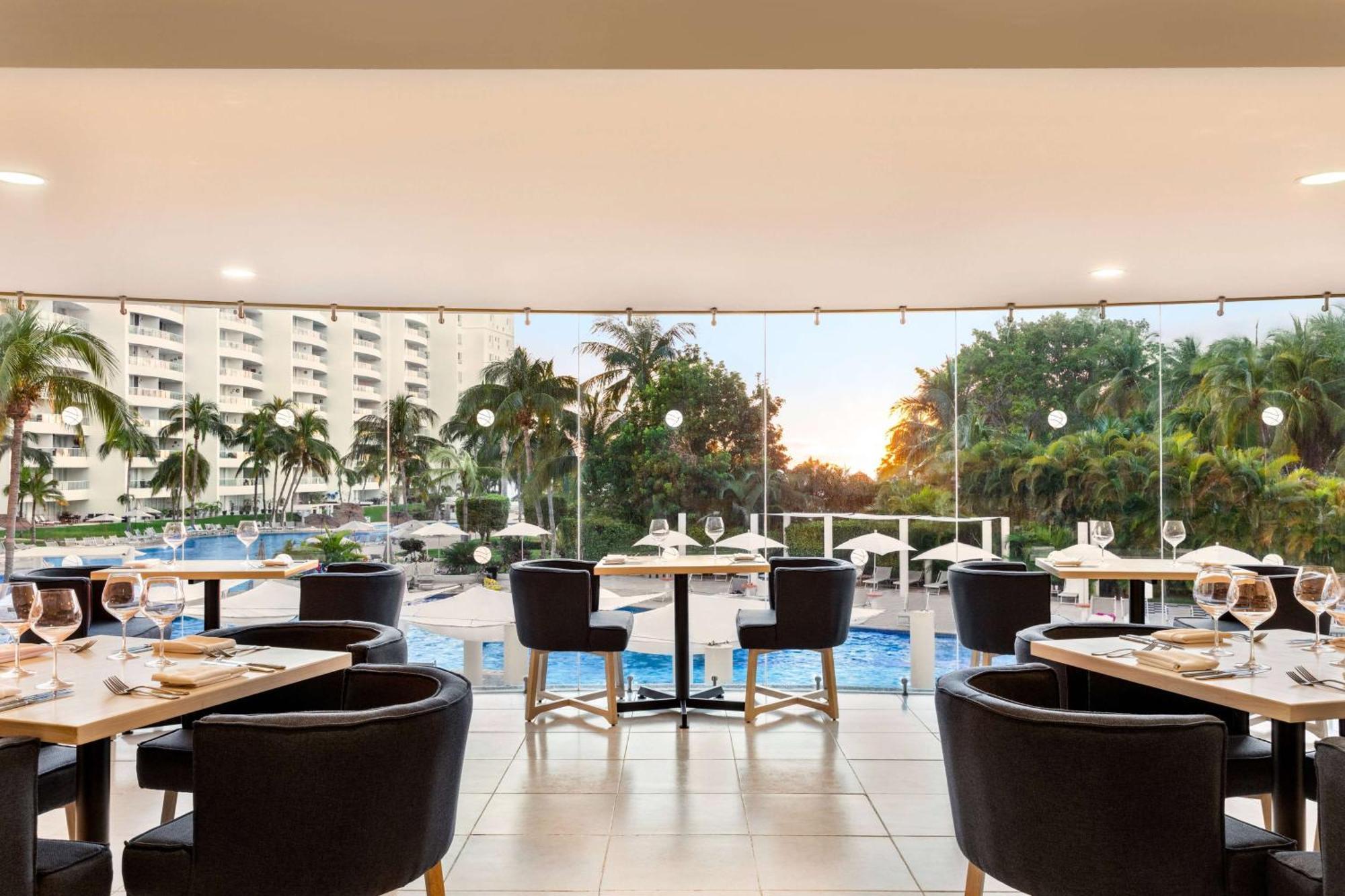 Wyndham Alltra Vallarta, All-Inclusive Resort นวยโวบาญาร์ตา ภายนอก รูปภาพ