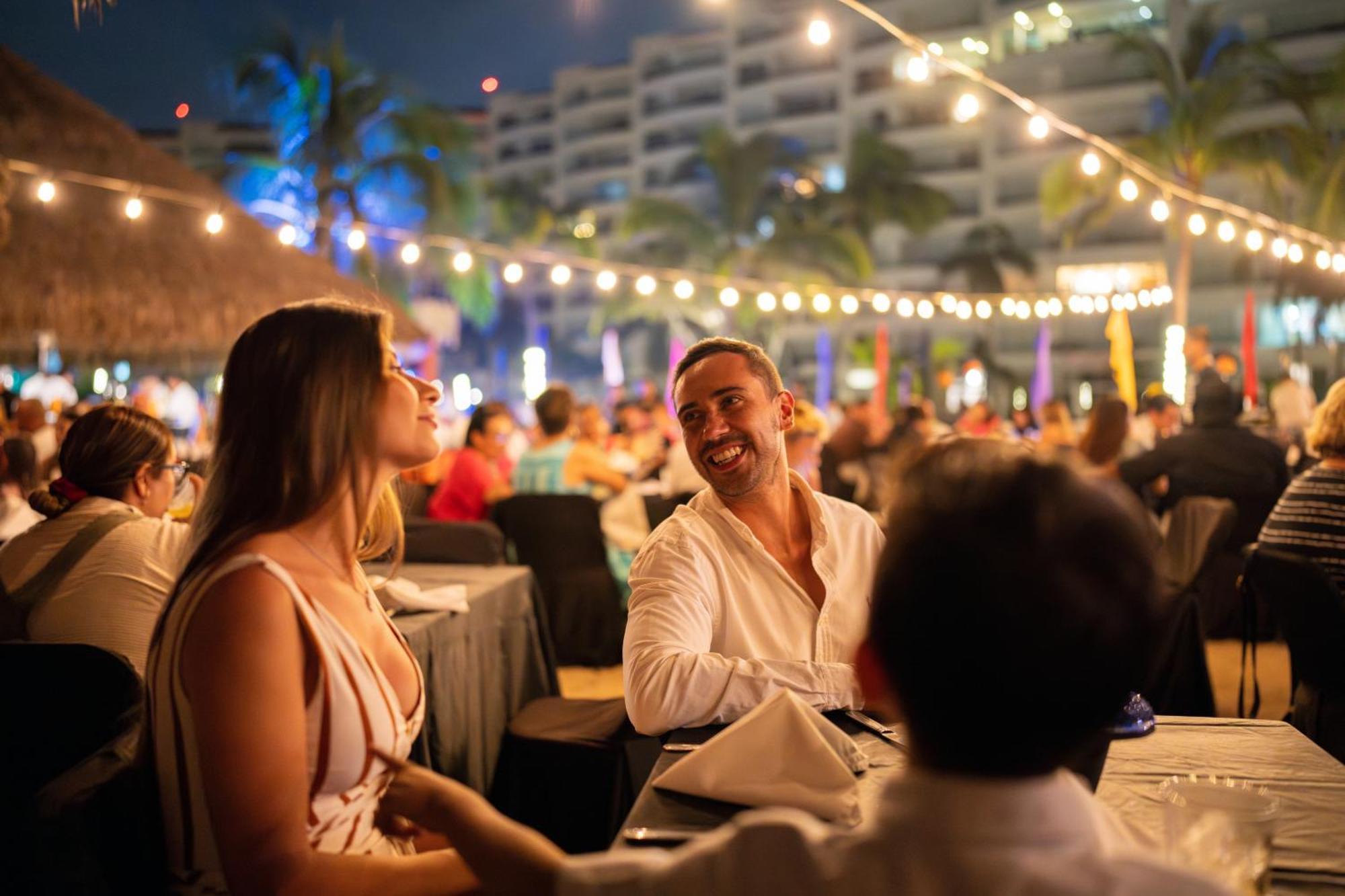 Wyndham Alltra Vallarta, All-Inclusive Resort นวยโวบาญาร์ตา ภายนอก รูปภาพ